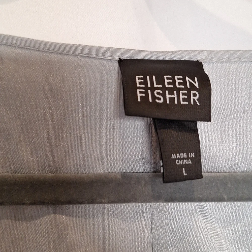 Eileen Fisher 100% Silk  Elegant Gray Two-Piece Skirt Suit Size L